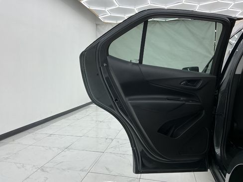 Used 2019 Chevrolet Equinox LT AWD/4WD image 24