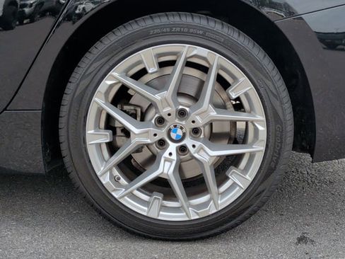 Used 2025 BMW 330i xDrive Sedan AWD/4WD image 9