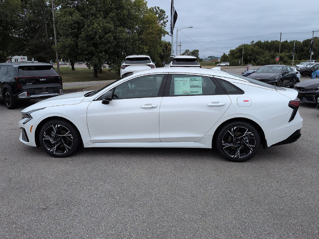New 2026 Kia K5 GT-Line FWD image 4