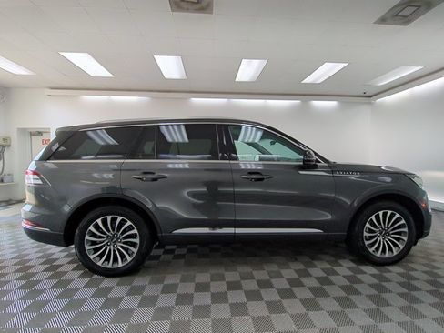 Used 2020 Lincoln Aviator Reserve AWD/4WD image 4