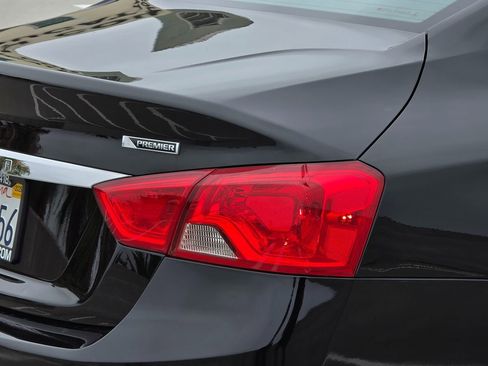 Used 2018 Chevrolet Impala Premier image 13
