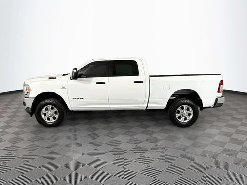 Used 2023 RAM 2500 Big Horn w/ Cold Weather Group AWD/4WD image 4