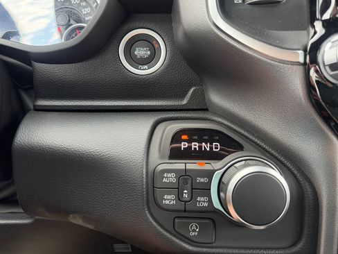 New 2026 RAM 1500 Big Horn AWD/4WD image 30