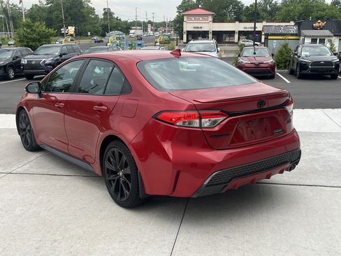 Used 2020 Toyota Corolla SE FWD image 4