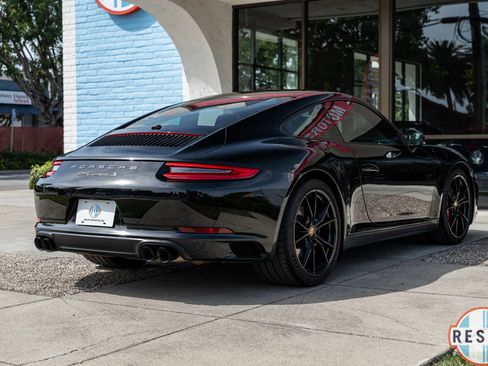 Used 2017 Porsche 911 Carrera S RWD image 6