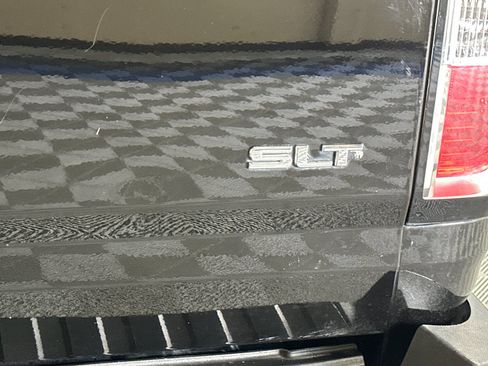 Used 2015 GMC Canyon SLT w/ Driver Alert Package image 48