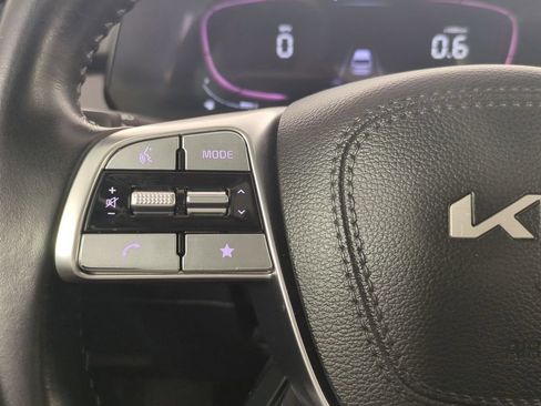 Used 2023 Kia Telluride S AWD/4WD image 34