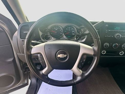 Used 2008 Chevrolet Silverado 3500 LT image 12