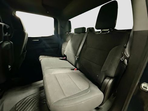 Used 2021 Chevrolet Silverado 1500 LT image 25