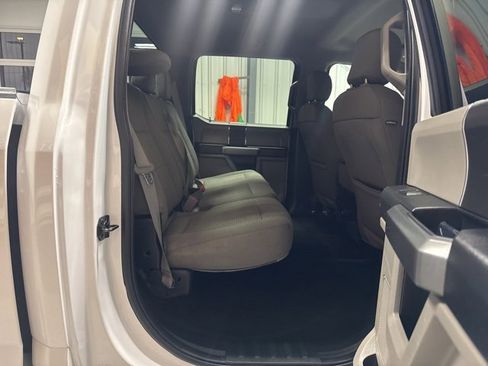 Used 2018 Ford F150 XLT image 22