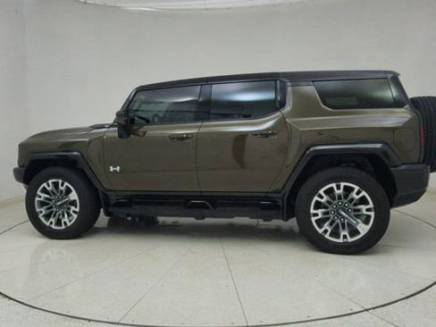 Used 2025 GMC Hummer EV 2X w/ LPO, Cargo Utility Package image 67