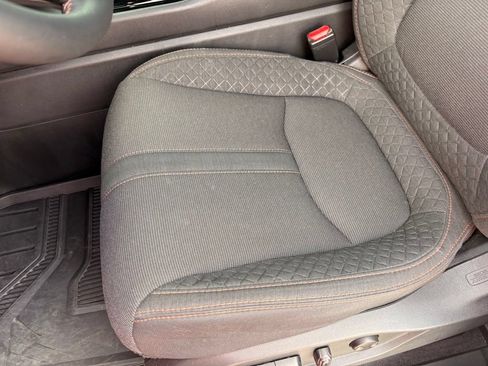 Used 2025 Honda Pilot Sport image 24