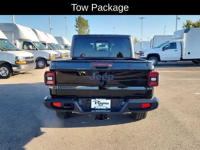 Used 2021 Jeep Gladiator Sport AWD/4WD image 8