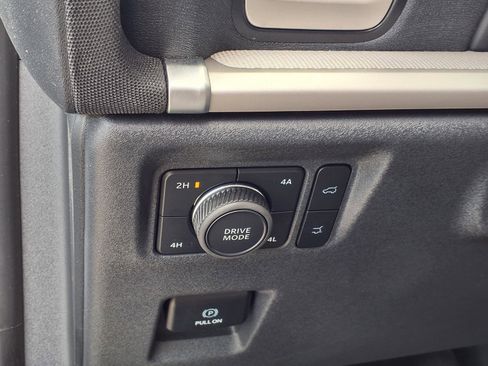 Used 2025 Ford Expedition Max Active image 10