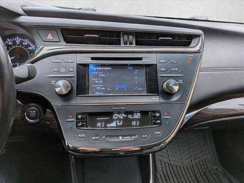 Used 2013 Toyota Avalon XLE Touring image 12