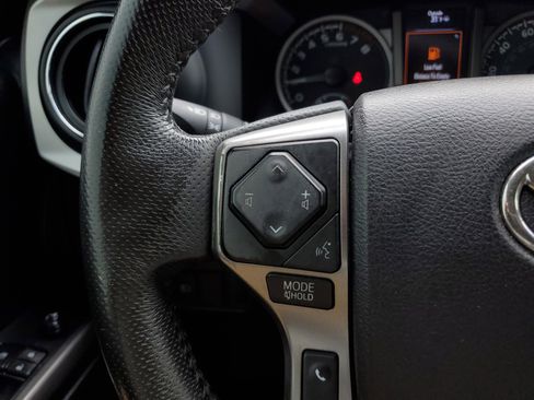 Used 2021 Toyota Tacoma SR5 image 22