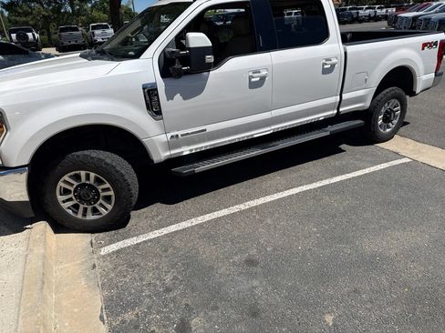 Used 2019 Ford F350 Lariat w/ Lariat Value Package AWD/4WD image 1
