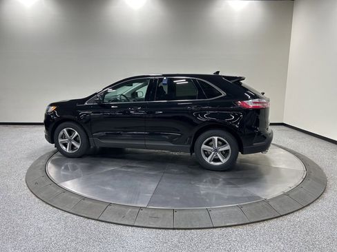 Certified 2019 Ford Edge SEL AWD/4WD image 10