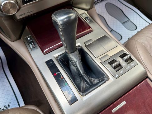 Used 2019 Lexus GX 460 Premium AWD/4WD image 29