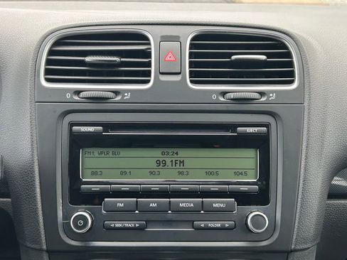 Used 2011 Volkswagen Jetta SE image 27