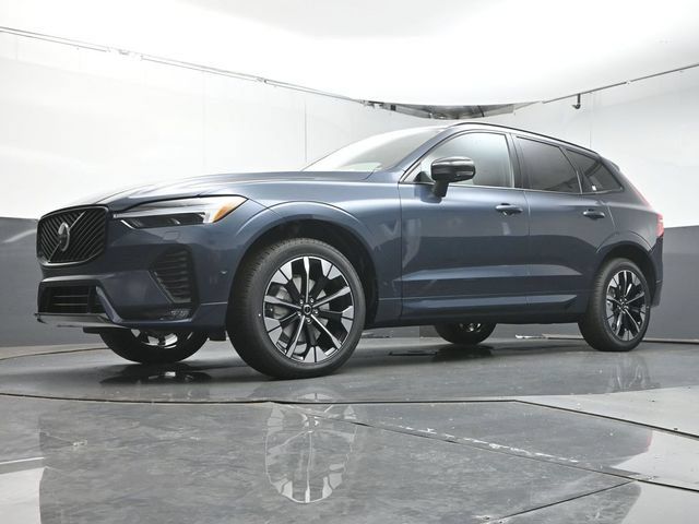 New 2027 Volvo XC60 B5 Plus AWD/4WD image 34