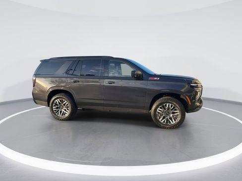 Certified 2025 Chevrolet Tahoe Z71 image 10