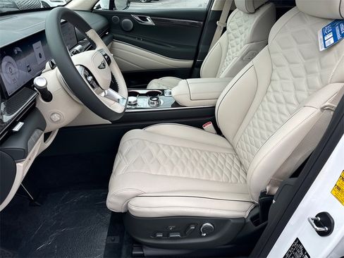 New 2026 Genesis GV80 3.5T e-SC image 9