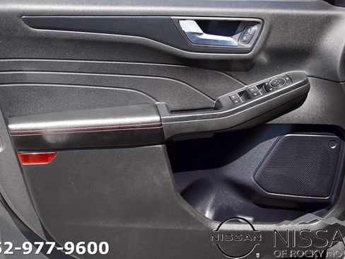 Used 2024 Ford Escape ST-Line AWD/4WD image 10