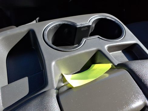 Used 2023 Chevrolet Silverado 1500 RST w/ Z71 Off-Road Package image 15