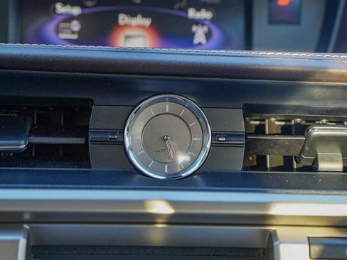 Used 2018 Lexus ES 350 image 18