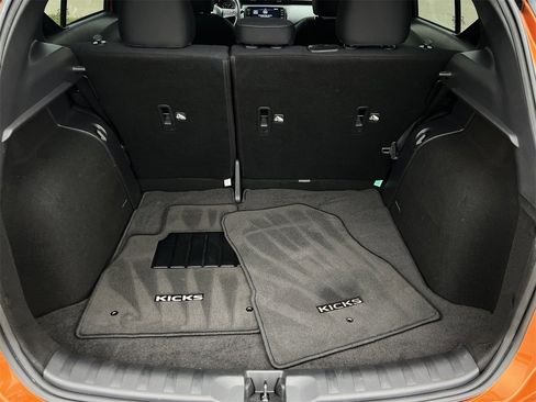Certified 2023 Nissan Kicks SV image 26