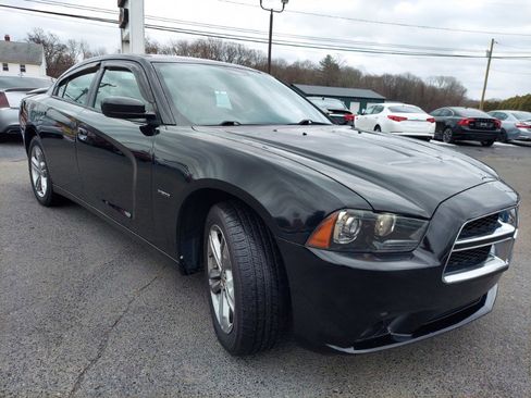 Used 2014 Dodge Charger R/T image 3