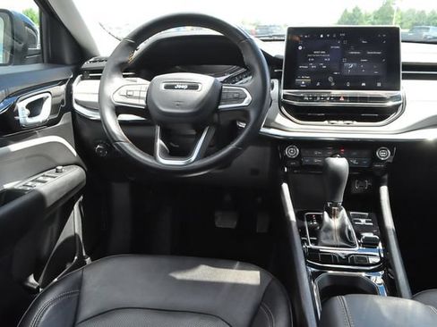 Used 2022 Jeep Compass Limited AWD/4WD image 18