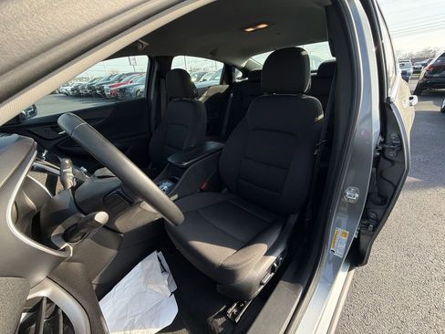 Used 2024 Chevrolet Malibu LT w/ Sport Edition image 17
