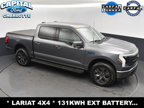 Used 2025 Ford F150 Lightning Lariat image 24