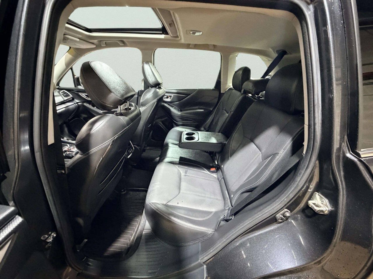 Used 2019 Subaru Forester Limited w/ Popular Package #3 AWD/4WD image 28