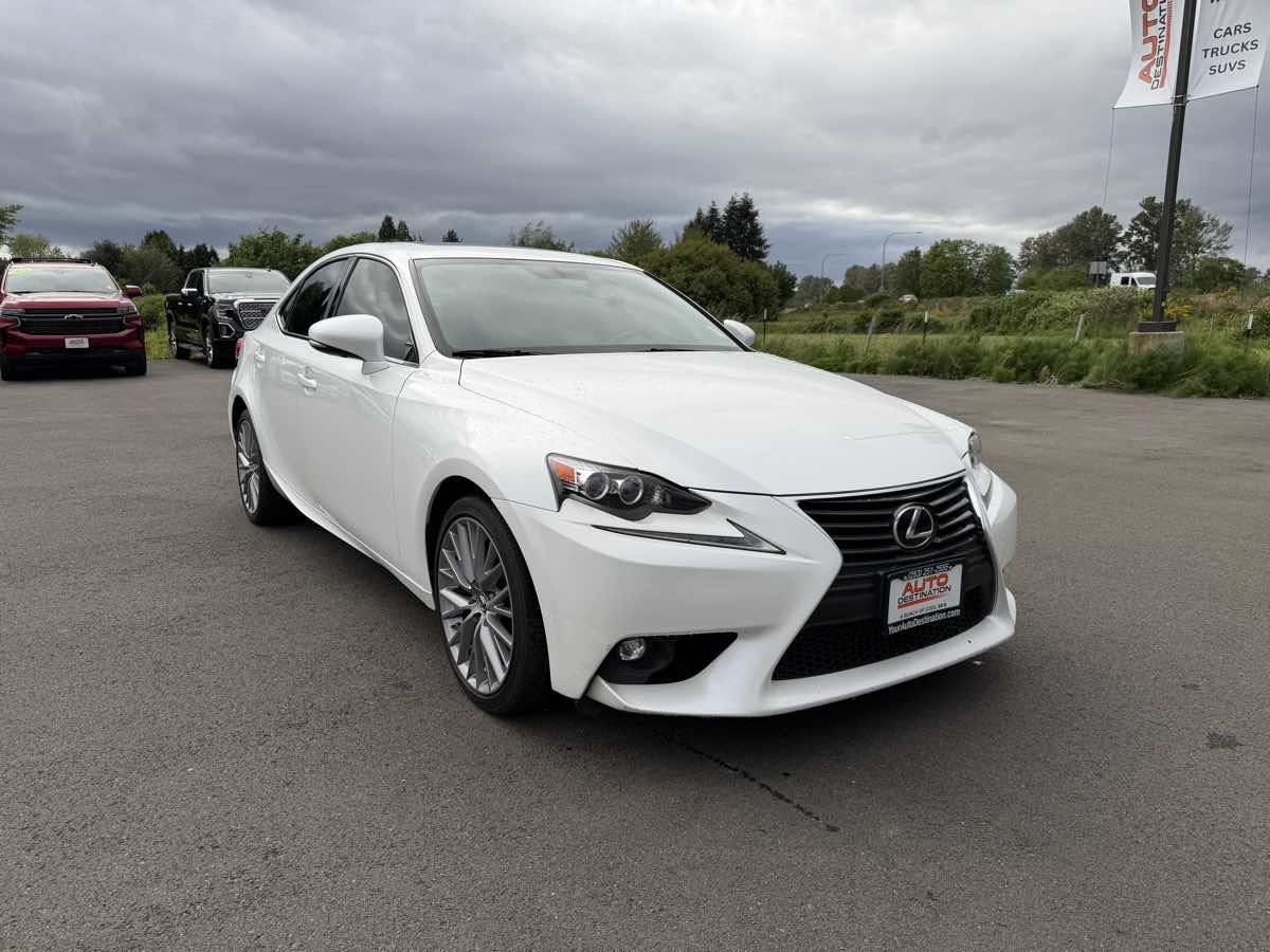 Used 2015 Lexus IS 250 w/ Navigation System Package RWD image 2