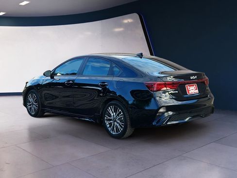 Used 2023 Kia Forte GT-Line image 3