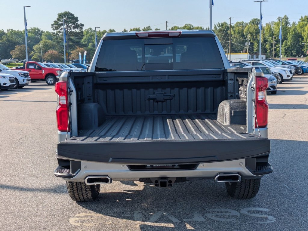 New 2026 Chevrolet Silverado 1500 RST w/ RST All Star Premium Package AWD/4WD image 32