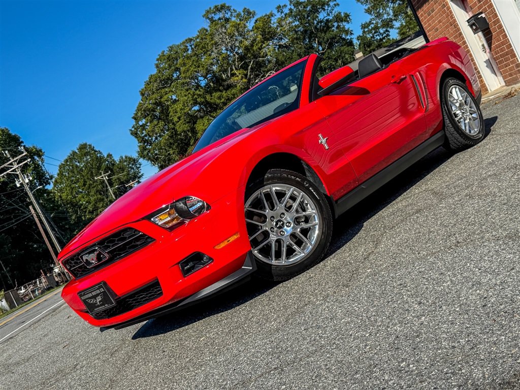 Used 2012 Ford Mustang Premium RWD image 7