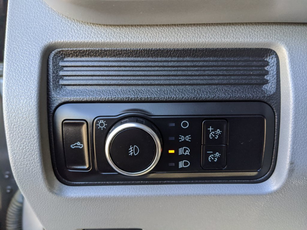 Used 2023 Ford F250 XL w/ STX Appearance Package AWD/4WD image 13