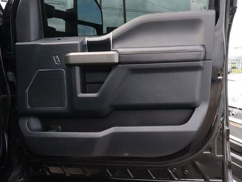 Used 2022 Ford F250 Platinum AWD/4WD image 26
