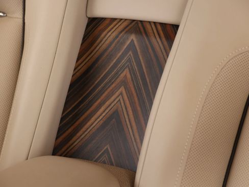 Used 2015 Rolls-Royce Wraith RWD image 70
