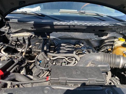 Used 2014 Ford F150 Platinum RWD image 25