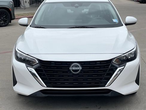 Used 2024 Nissan Sentra SV w/ All-Weather Package image 8