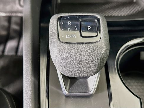 Used 2023 Nissan Rogue SV FWD image 24