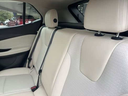 Used 2021 Buick Encore GX Preferred w/ Sport Touring Package image 31