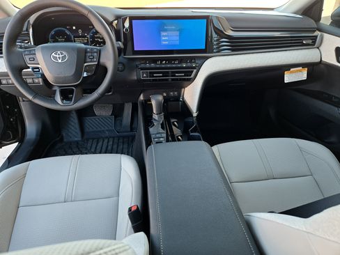 New 2026 Toyota Camry XLE FWD image 8