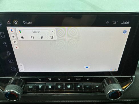 Used 2023 Chevrolet Colorado LT w/ LT Convenience Package II RWD image 9