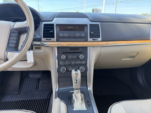 Used 2012 Lincoln MKZ FWD image 31